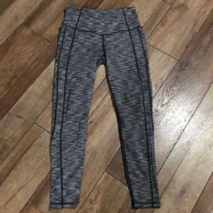 Victoria Secrets Knockout leggings
